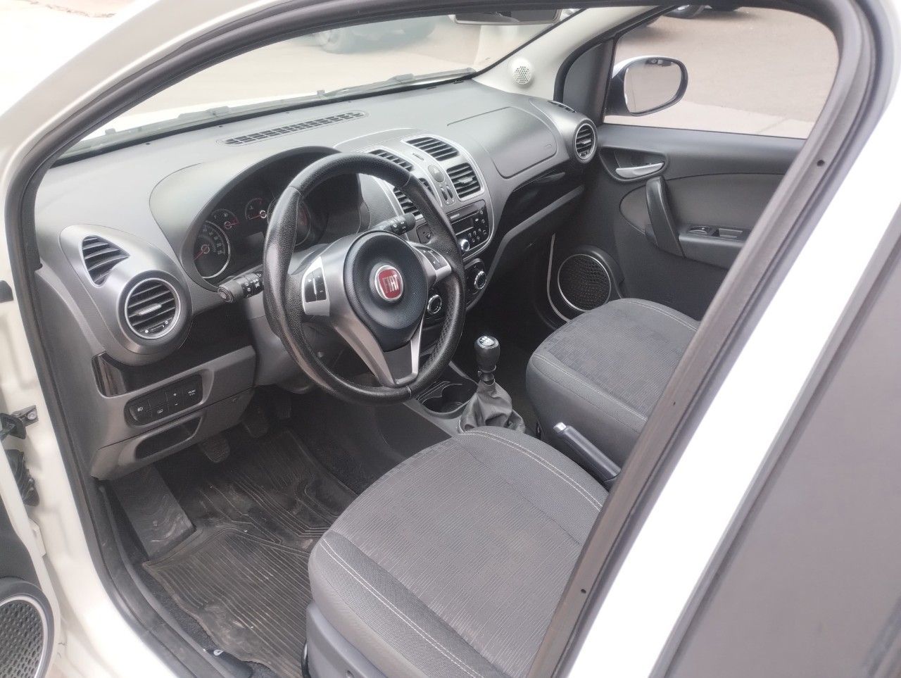 Fiat Nuevo Palio Usado en Mendoza, deRuedas