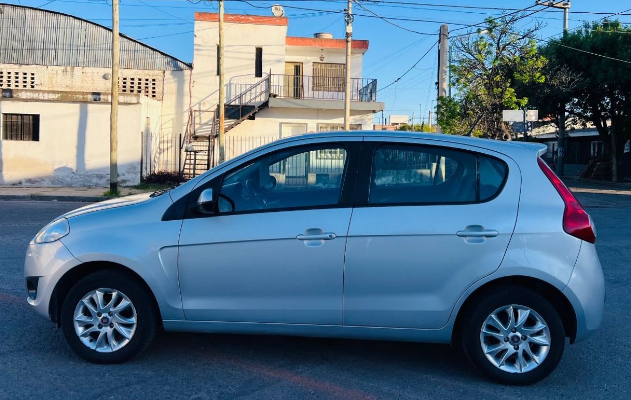 Fiat Nuevo Palio Usado Financiado en Córdoba, deRuedas