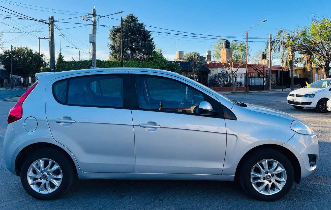 Fiat Nuevo Palio Usado Financiado en Córdoba, deRuedas