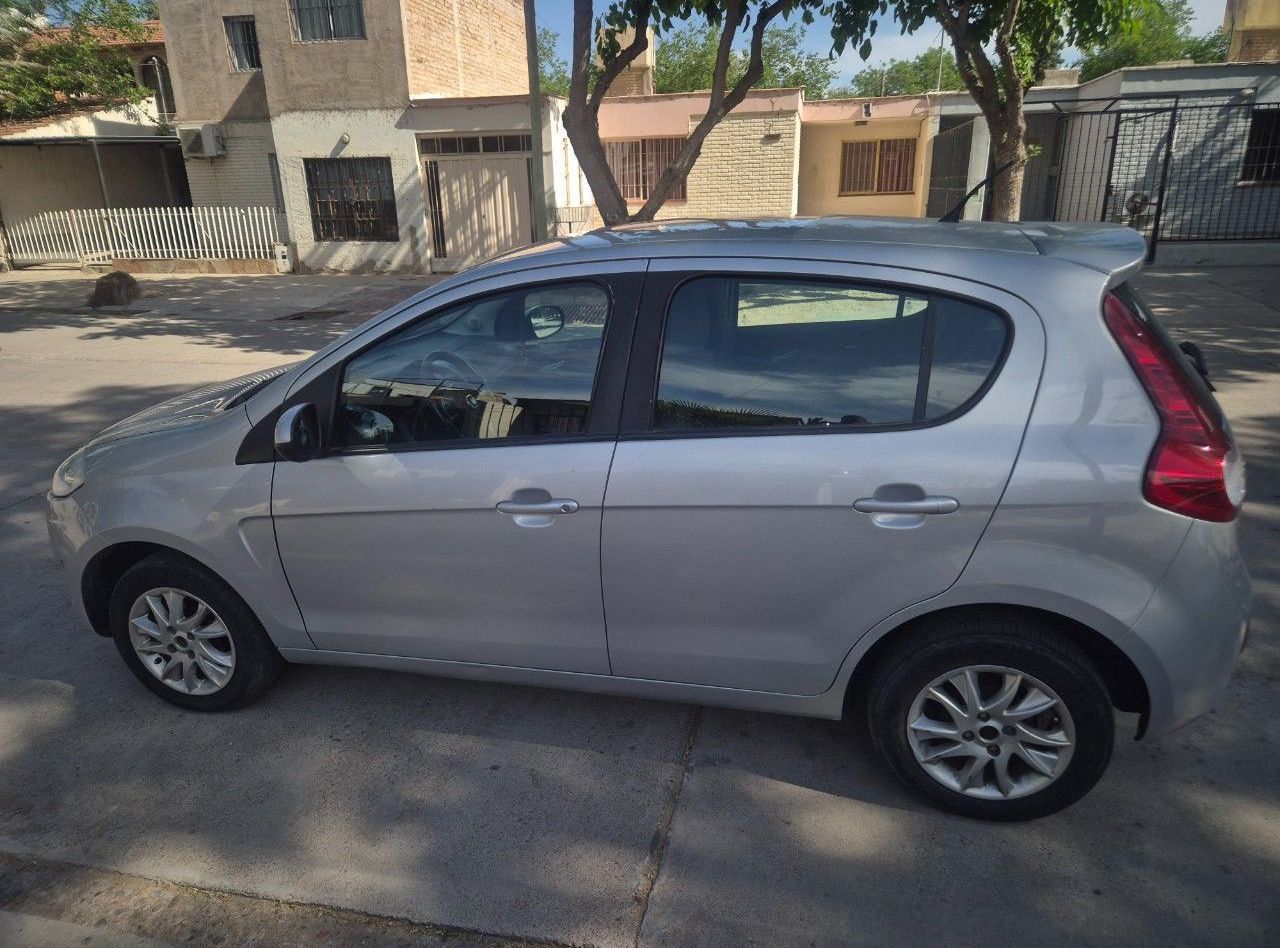 Fiat Nuevo Palio Usado en Mendoza, deRuedas