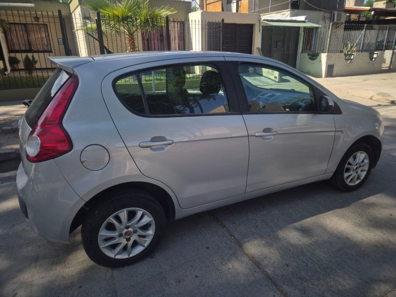 Fiat Nuevo Palio Usado en Mendoza, deRuedas