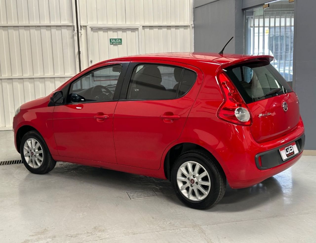 Fiat Nuevo Palio Usado Financiado en Mendoza, deRuedas