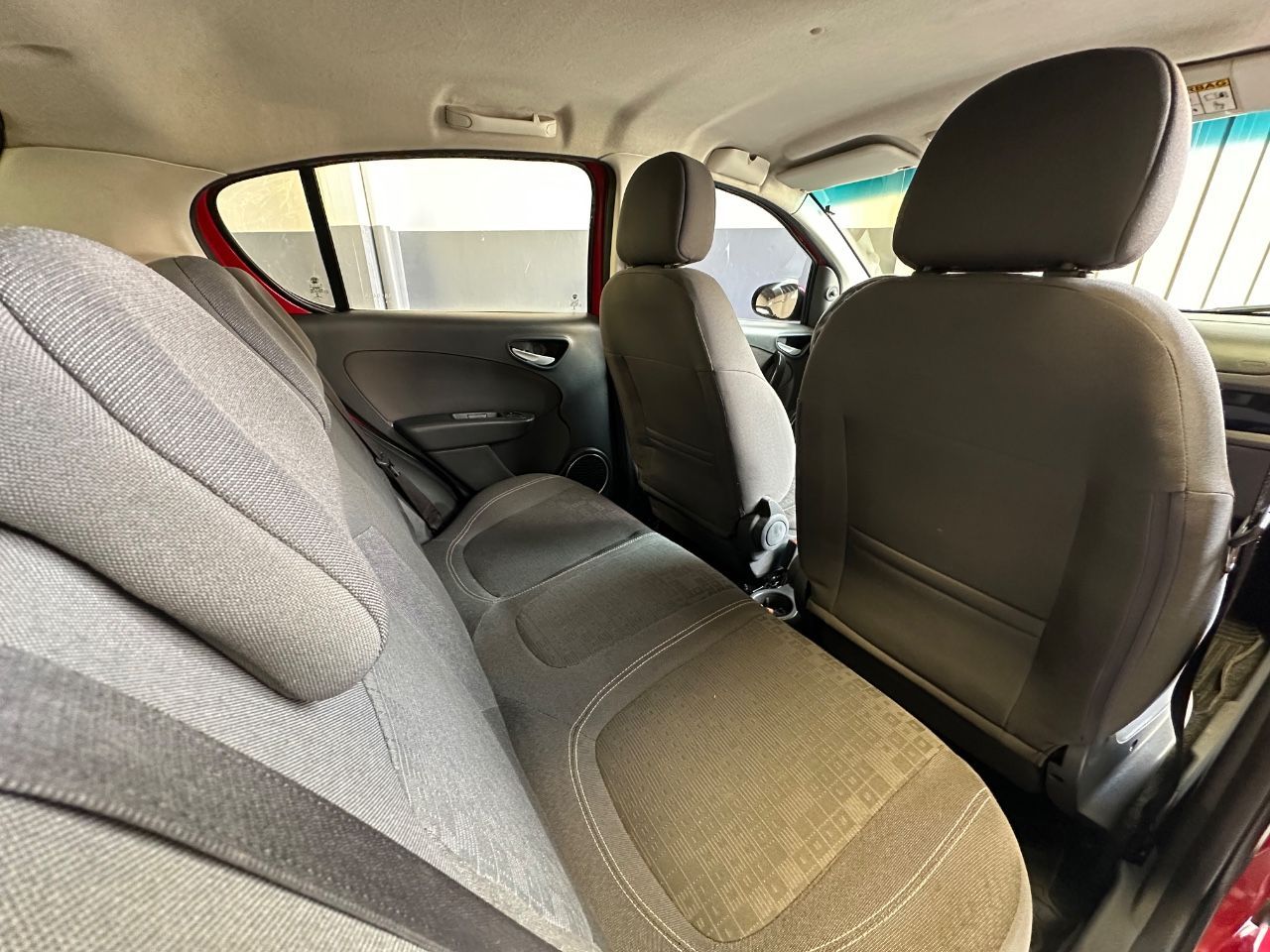 Fiat Nuevo Palio Usado Financiado en Mendoza, deRuedas