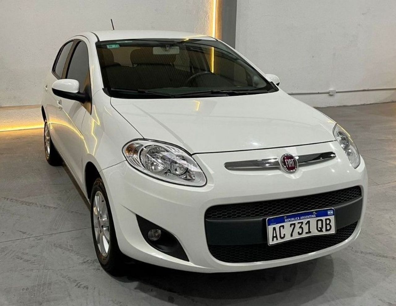 Fiat Nuevo Palio Usado en Córdoba, deRuedas