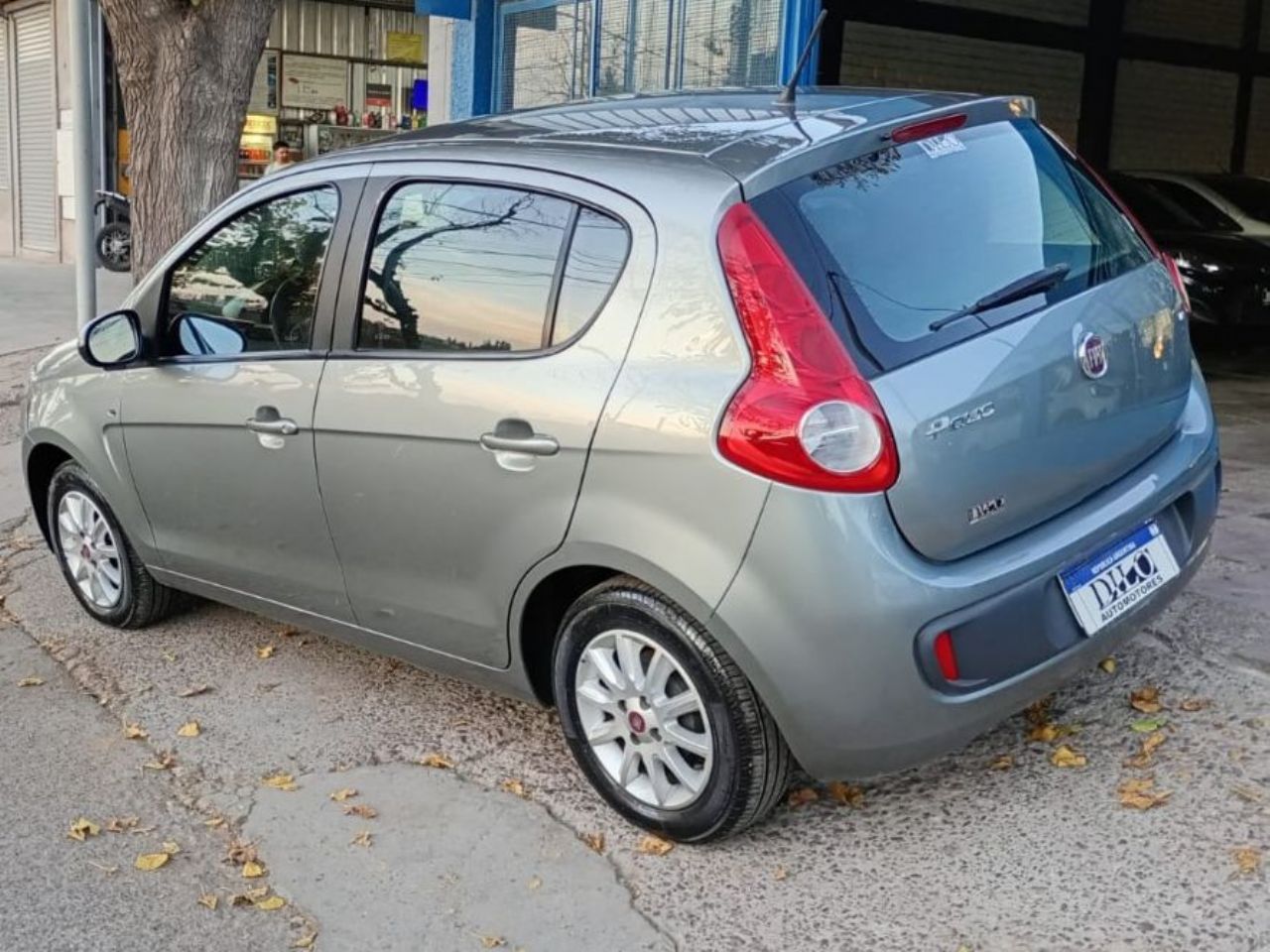 Fiat Nuevo Palio Usado Financiado en Mendoza, deRuedas