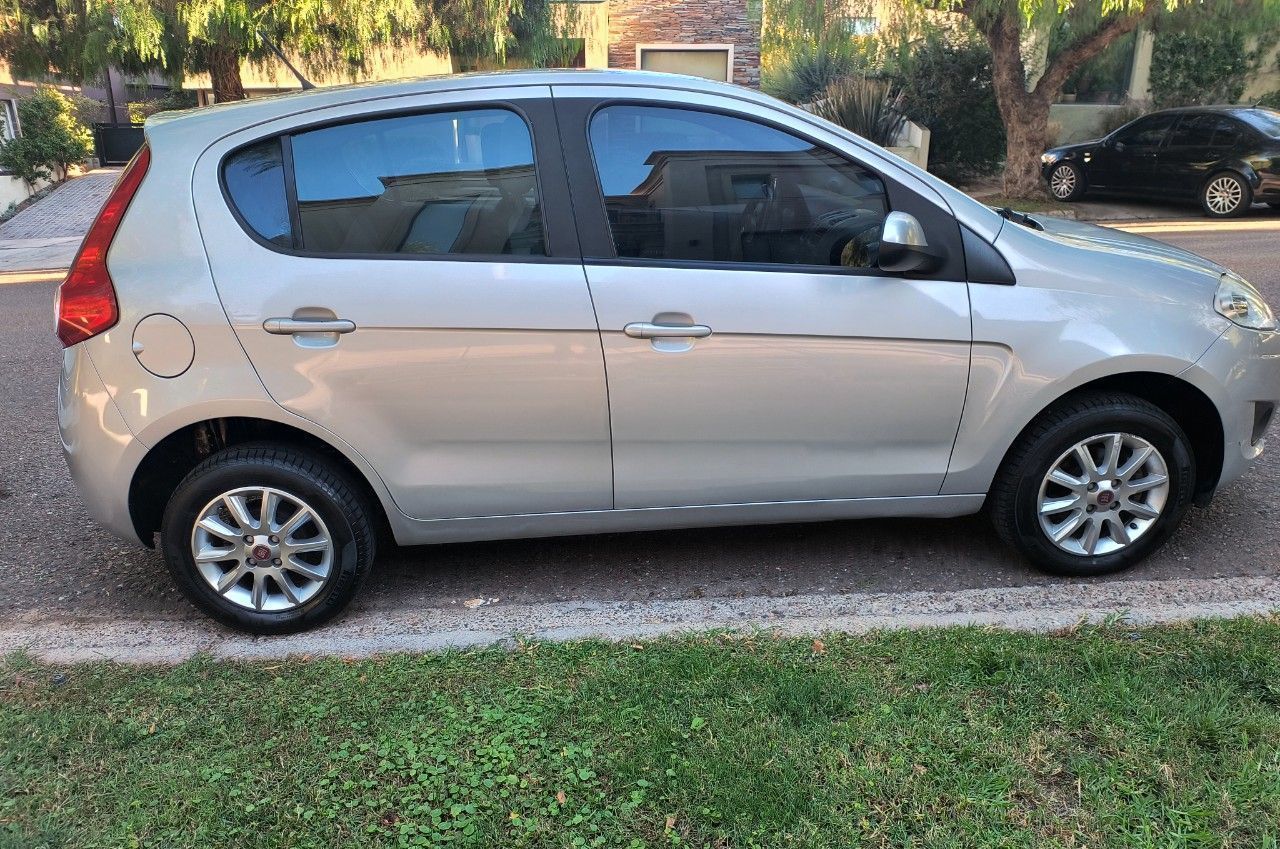 Fiat Nuevo Palio Usado en Mendoza, deRuedas