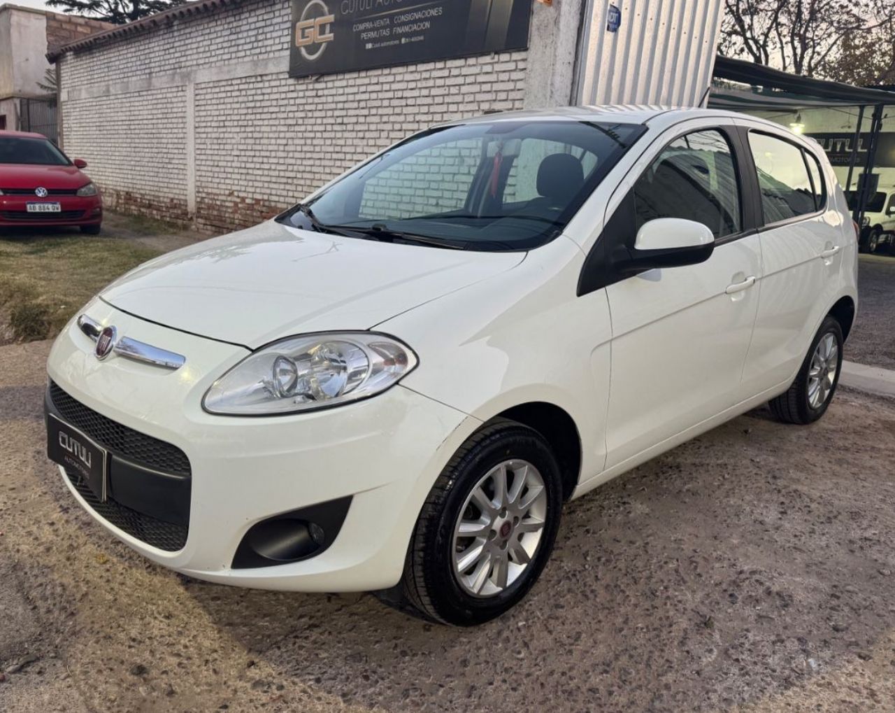 Fiat Nuevo Palio Usado Financiado en Mendoza, deRuedas