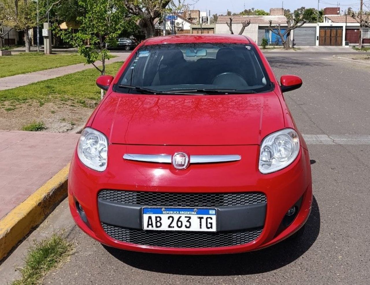 Fiat Nuevo Palio Usado Financiado en Mendoza, deRuedas