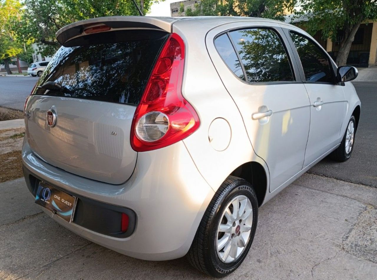Fiat Nuevo Palio Usado Financiado en Mendoza, deRuedas