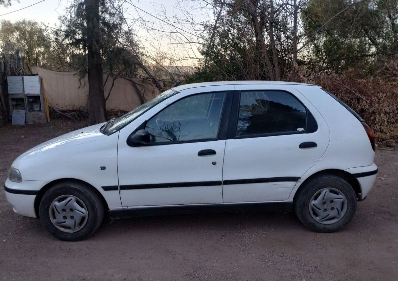 Fiat Palio Usado en Mendoza, deRuedas