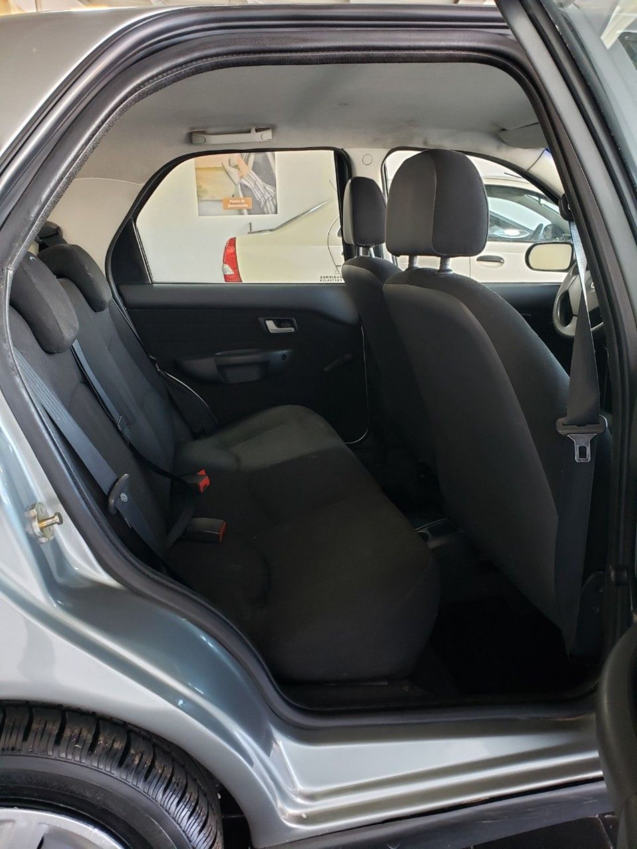Fiat Palio Usado Financiado en Mendoza, deRuedas