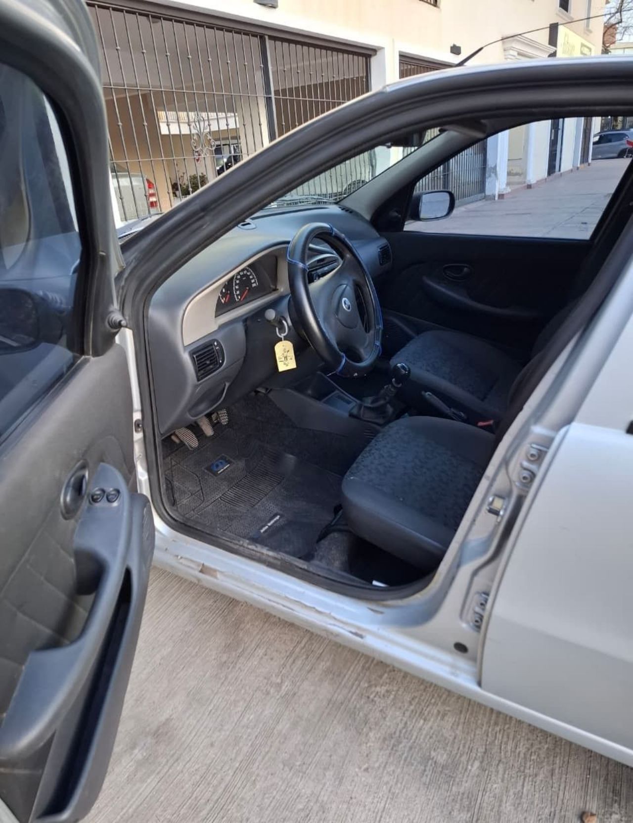 Fiat Palio Usado en Mendoza, deRuedas