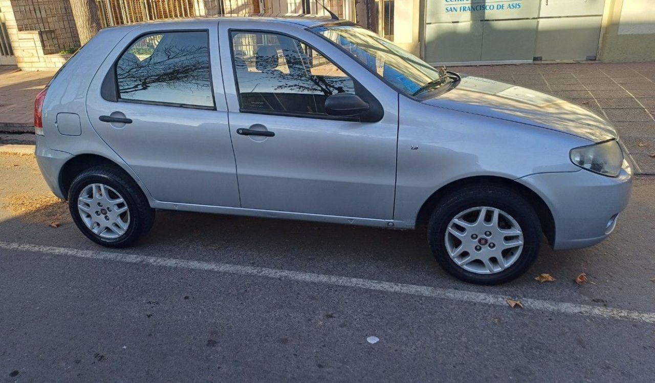 Fiat Palio Usado en Mendoza, deRuedas