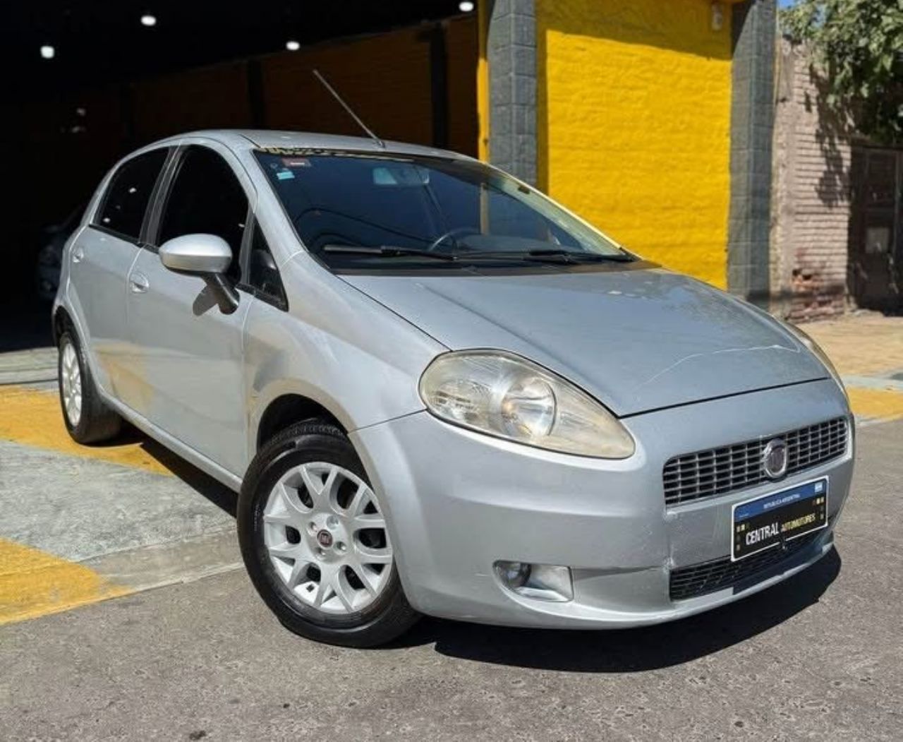 Fiat Palio Usado Financiado en San Juan, deRuedas