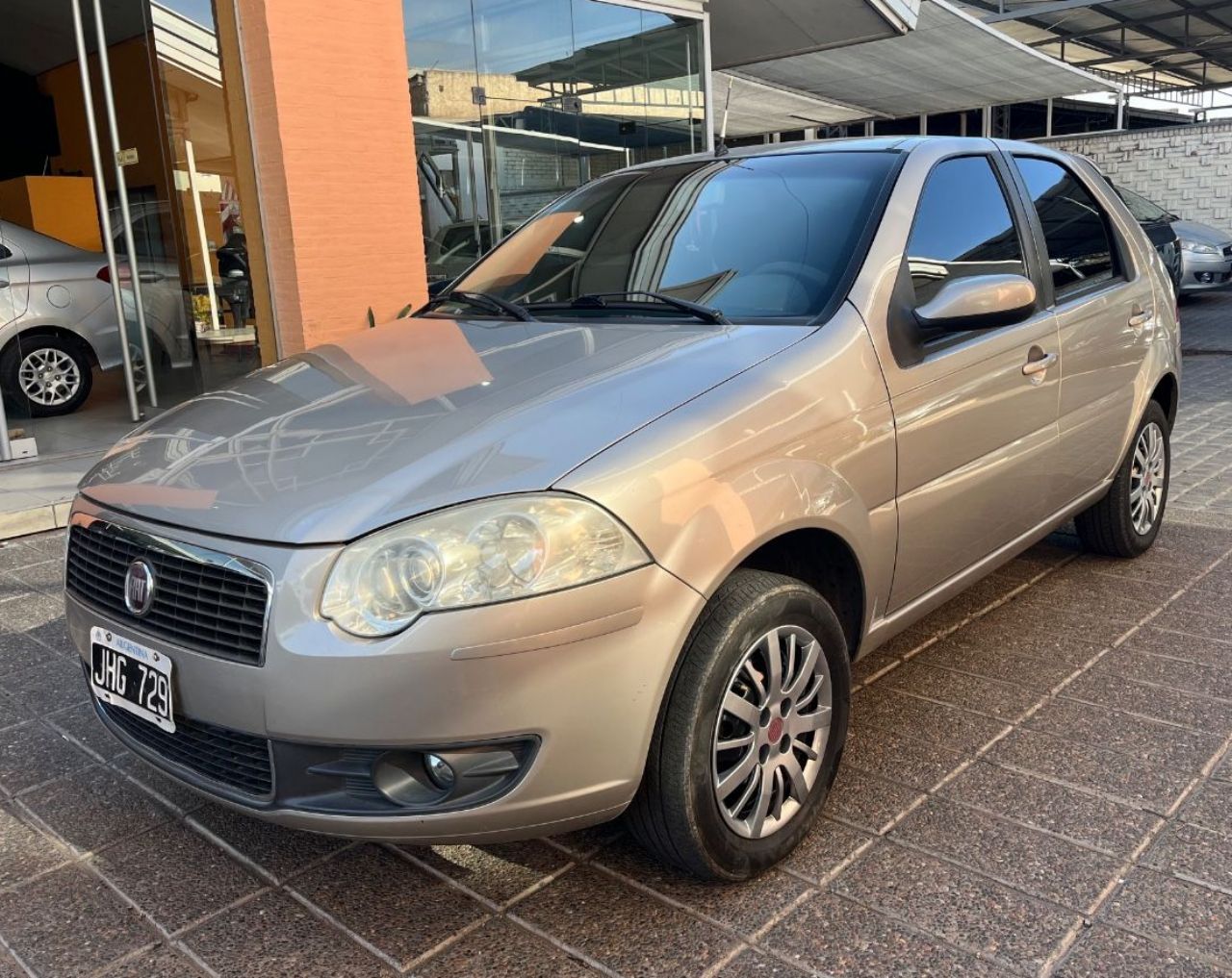 Fiat Palio Usado Financiado en Mendoza, deRuedas