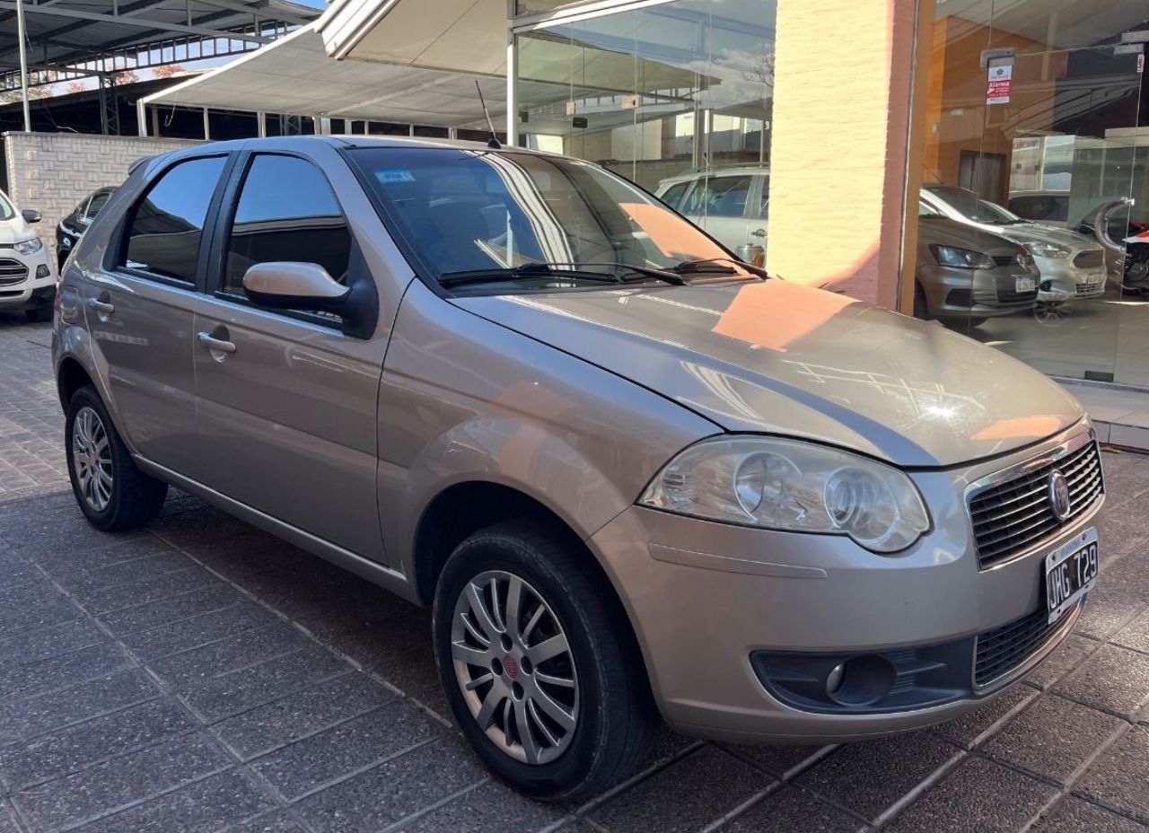 Fiat Palio Usado Financiado en Mendoza, deRuedas
