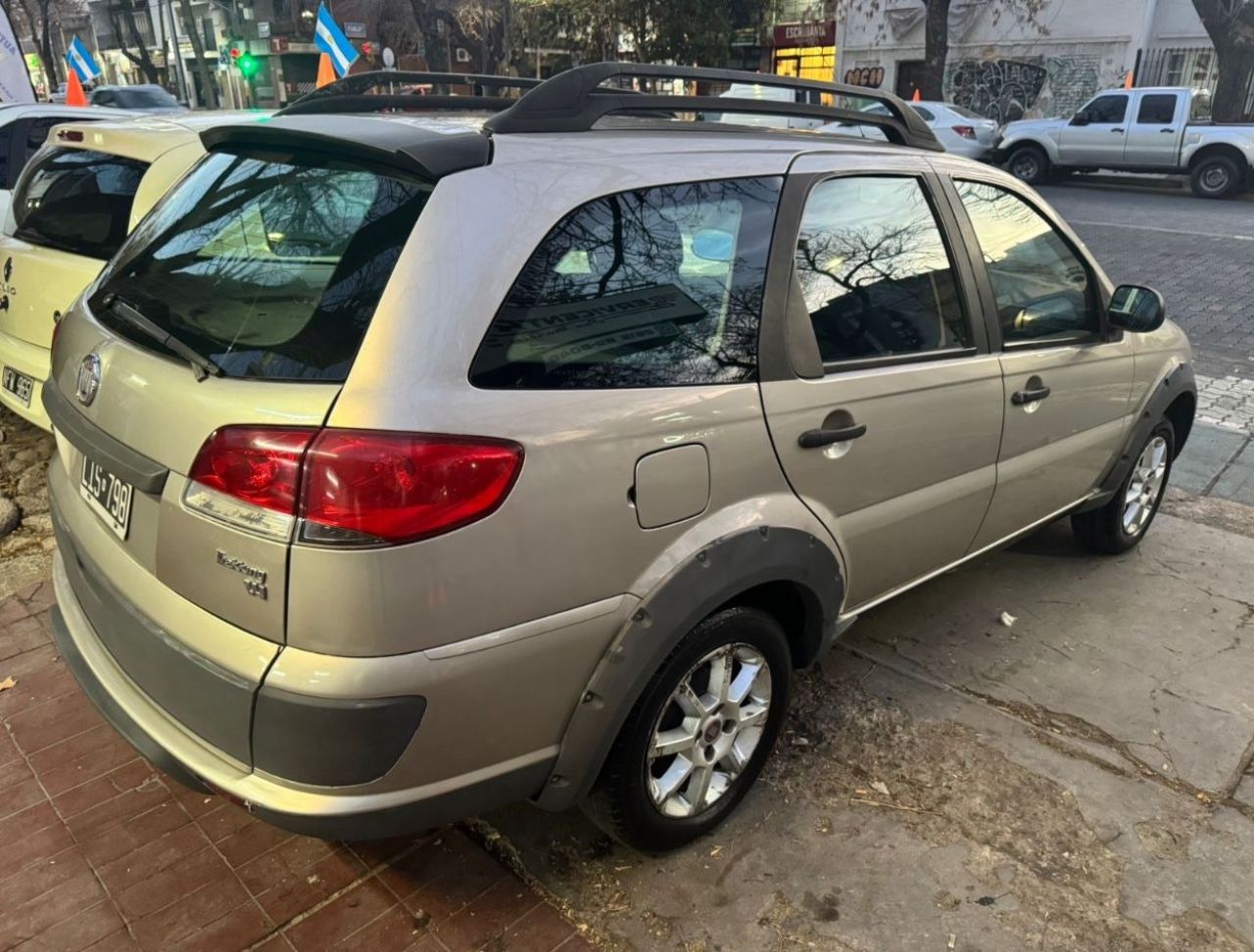 Fiat Palio Usado Financiado en Mendoza, deRuedas