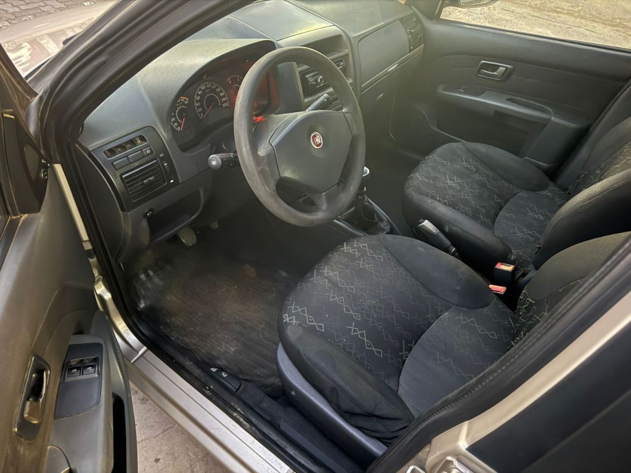 Fiat Palio Usado Financiado en Mendoza, deRuedas