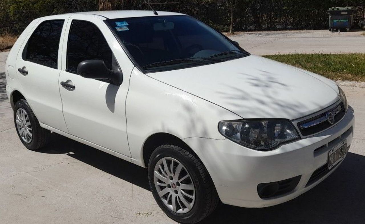 Fiat Palio Usado en Mendoza, deRuedas