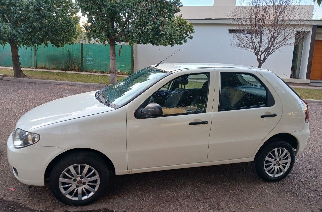 Fiat Palio Usado en Mendoza, deRuedas