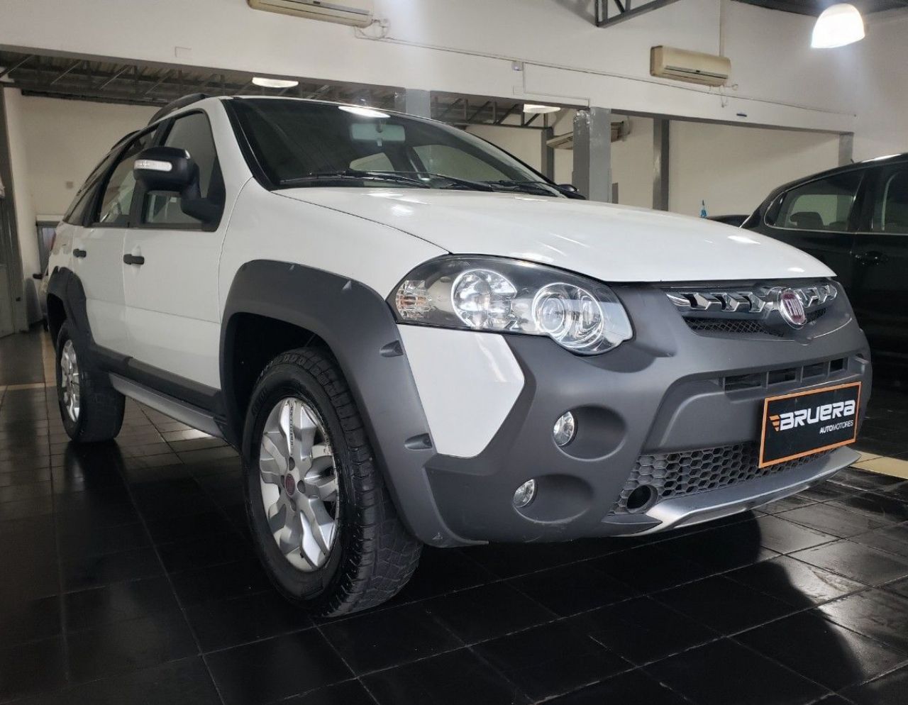 Fiat Palio Usado Financiado en Mendoza, deRuedas