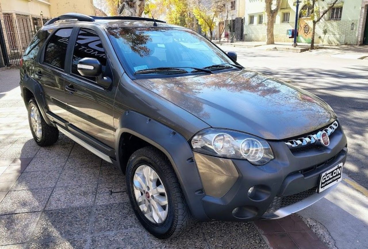 Fiat Palio Usado Financiado en Mendoza, deRuedas