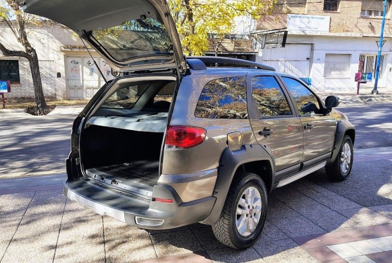Fiat Palio Usado Financiado en Mendoza, deRuedas