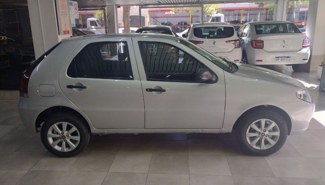 Fiat Palio Usado Financiado en Mendoza, deRuedas