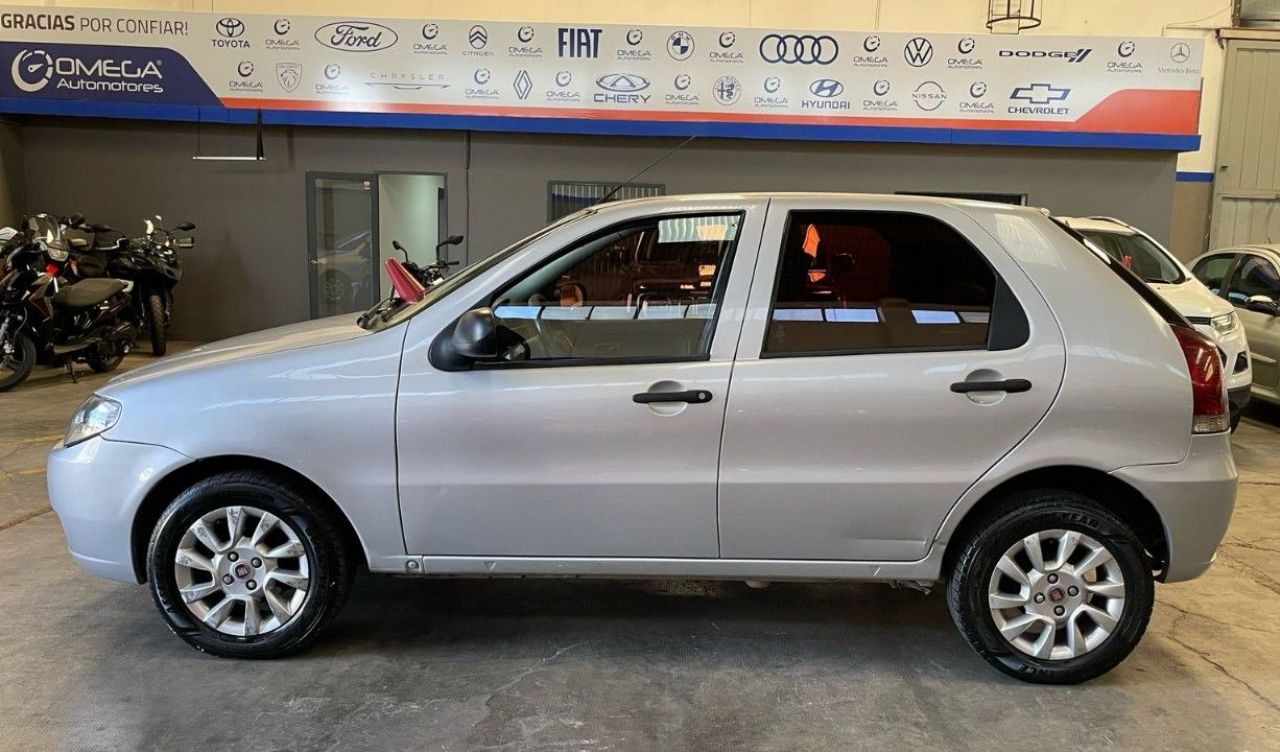 Fiat Palio Usado Financiado en Mendoza, deRuedas