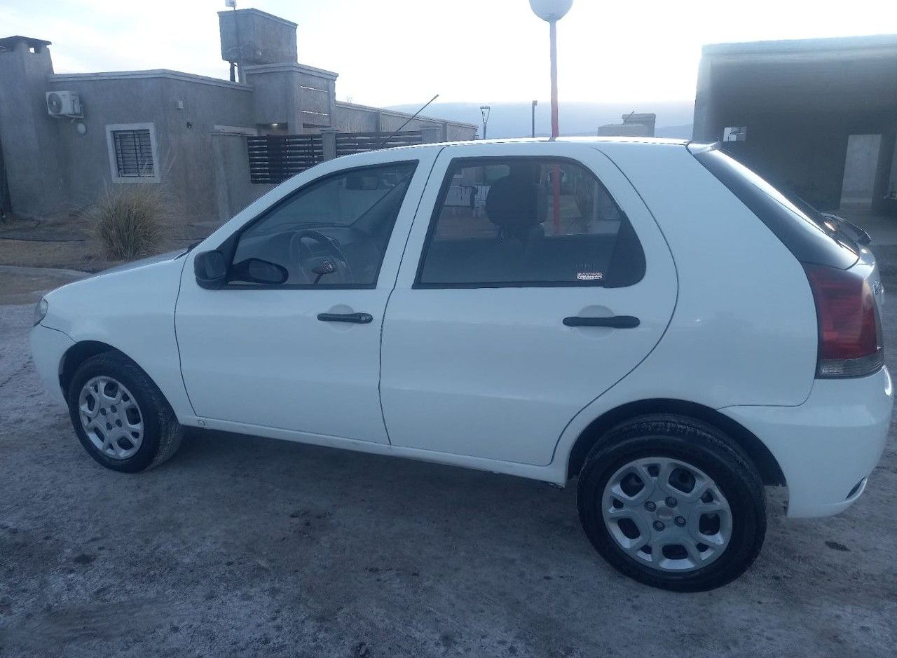 Fiat Palio Usado en Mendoza, deRuedas