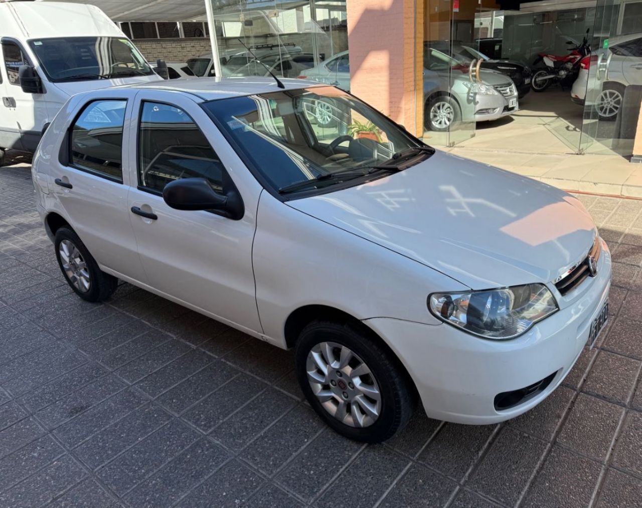 Fiat Palio Usado Financiado en Mendoza, deRuedas