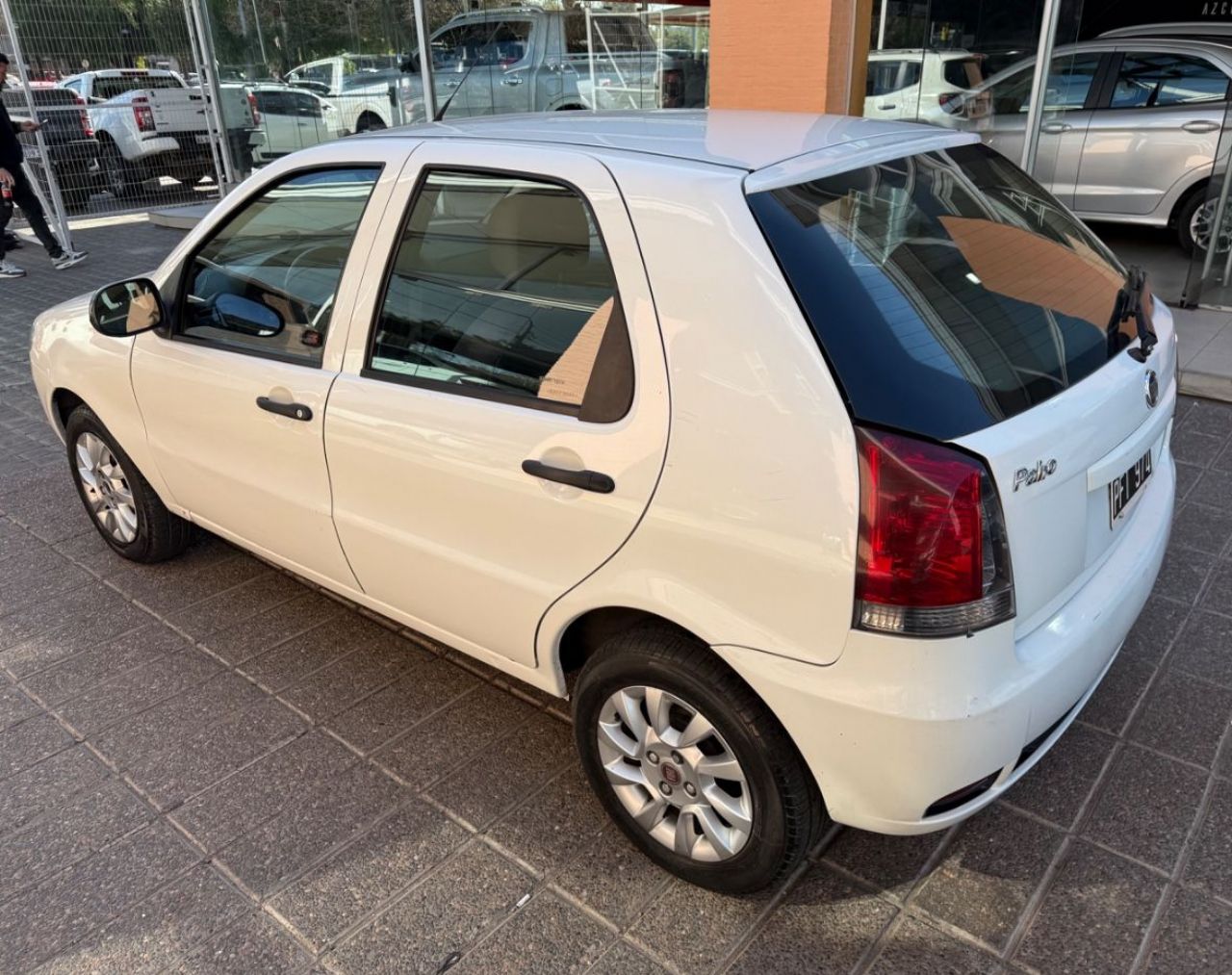 Fiat Palio Usado Financiado en Mendoza, deRuedas
