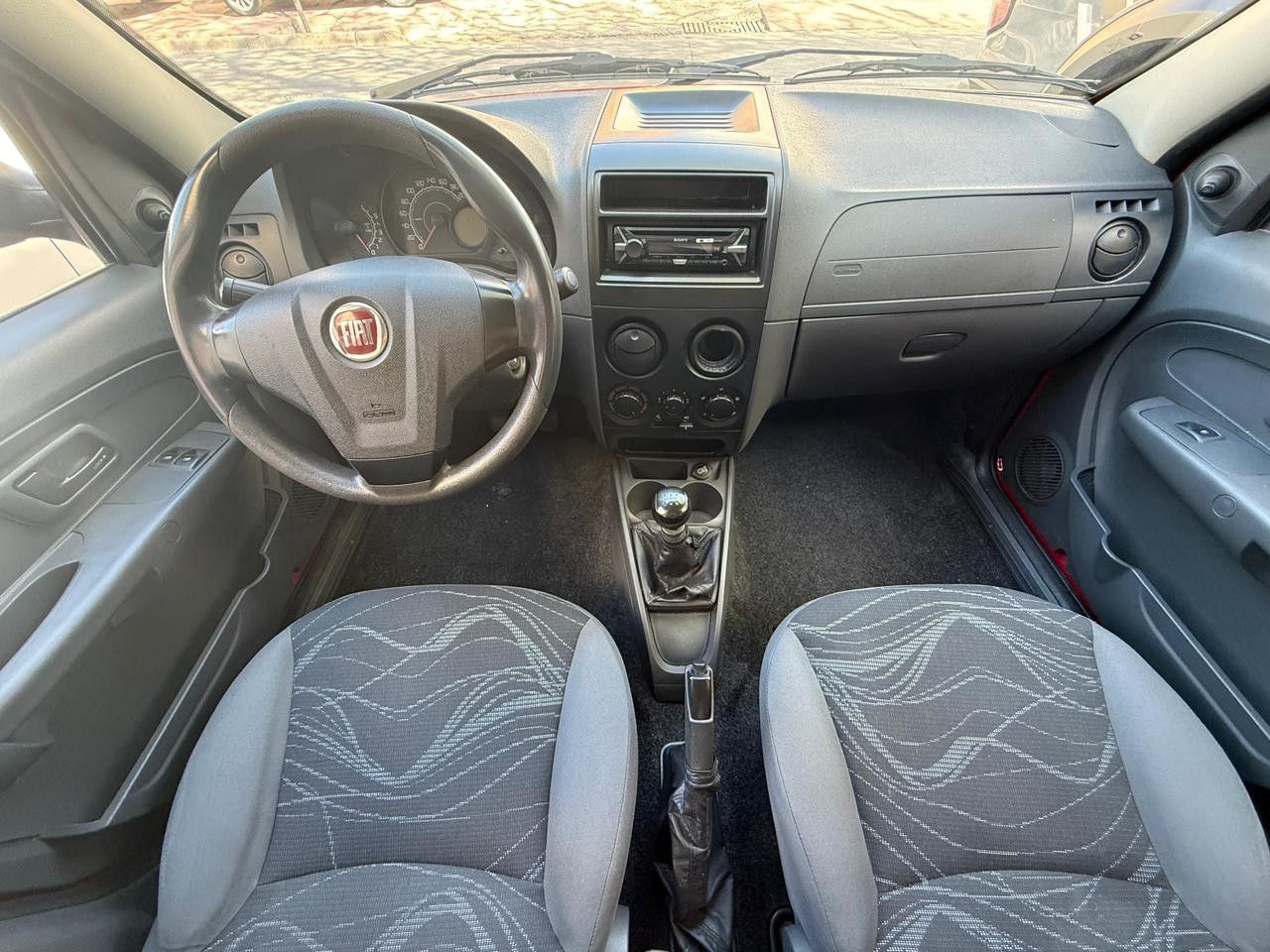 Fiat Palio Usado Financiado en Mendoza, deRuedas