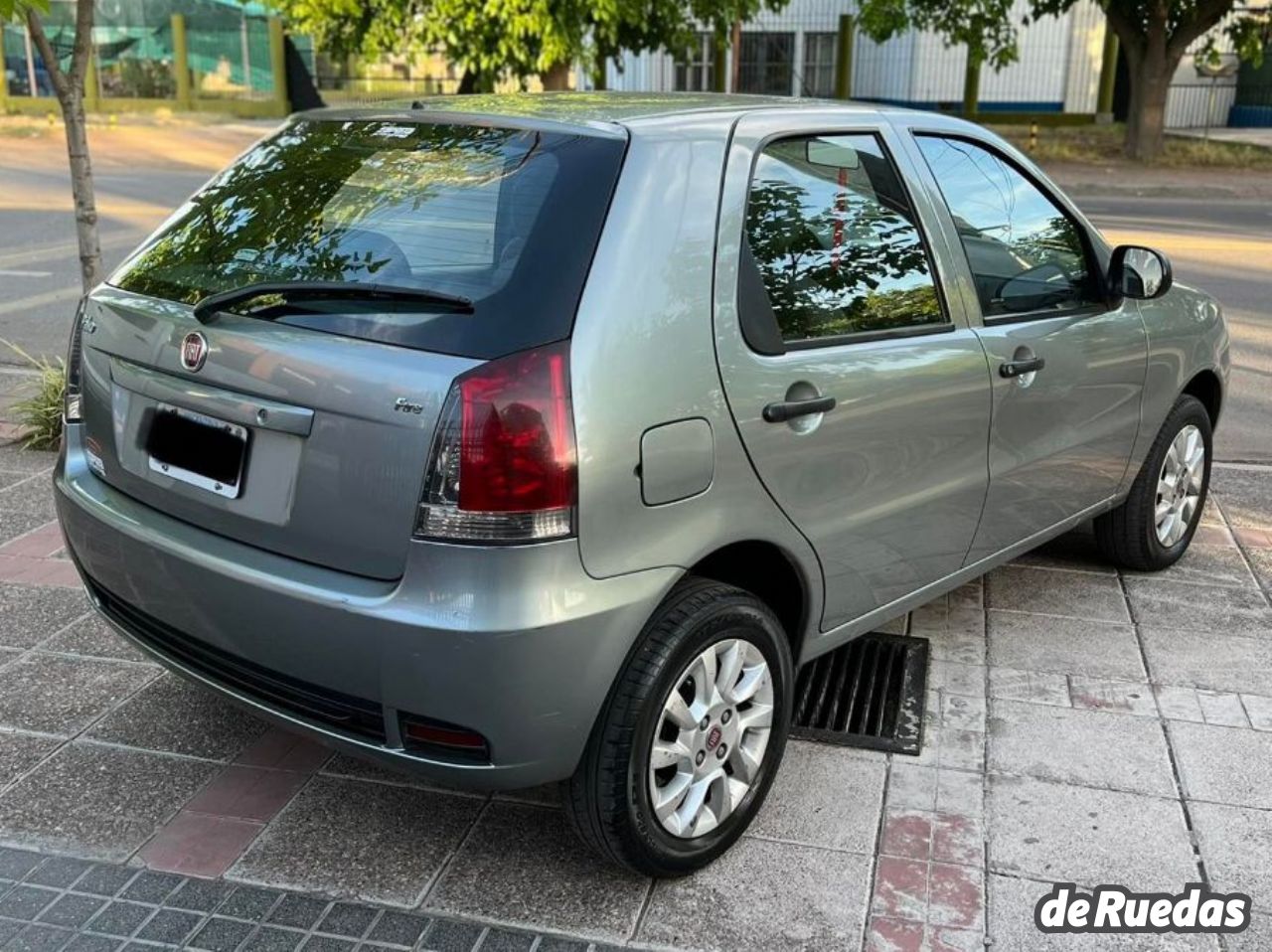 Fiat Palio Usado en Mendoza, deRuedas