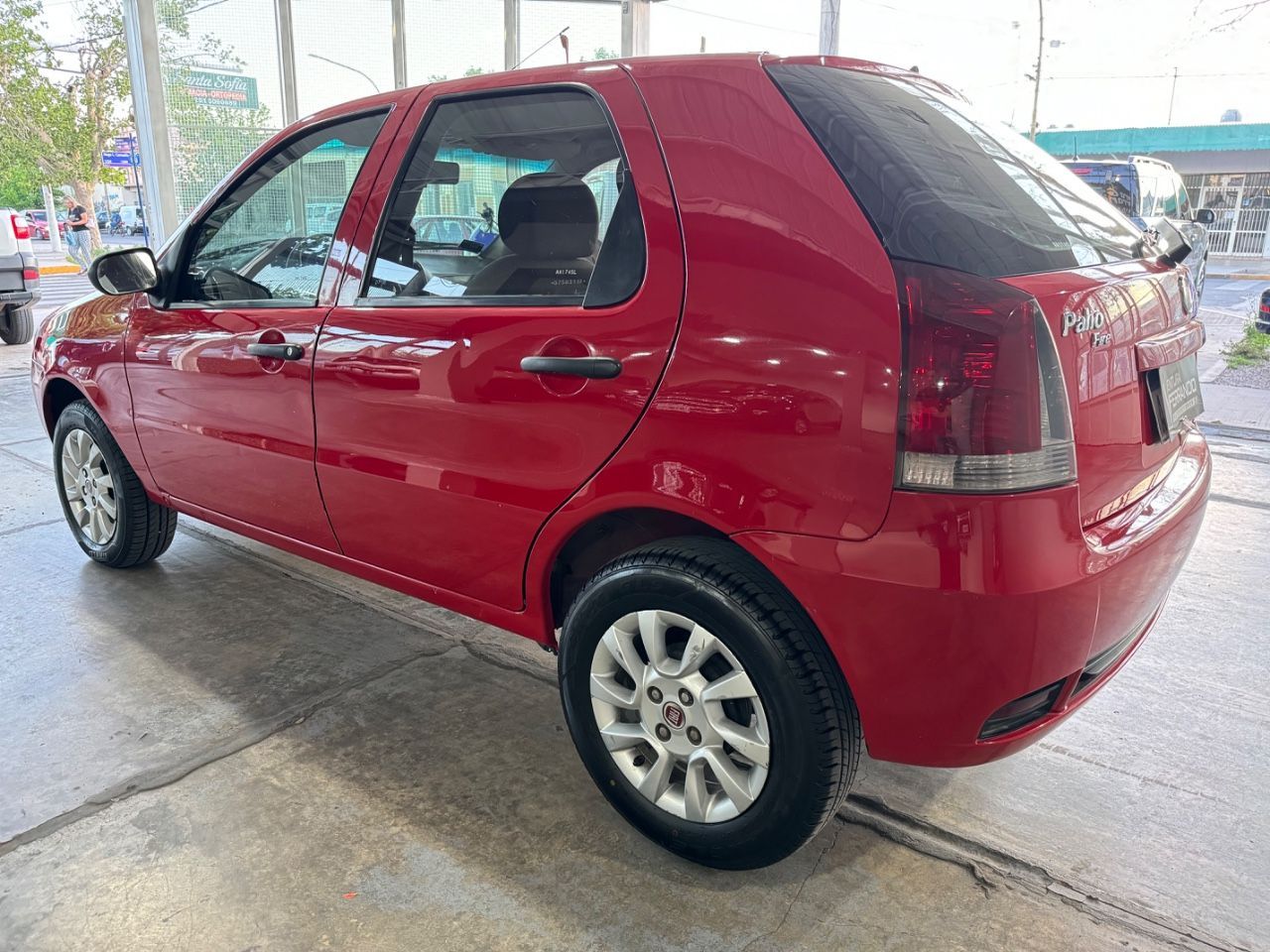 Fiat Palio Usado Financiado en Mendoza, deRuedas