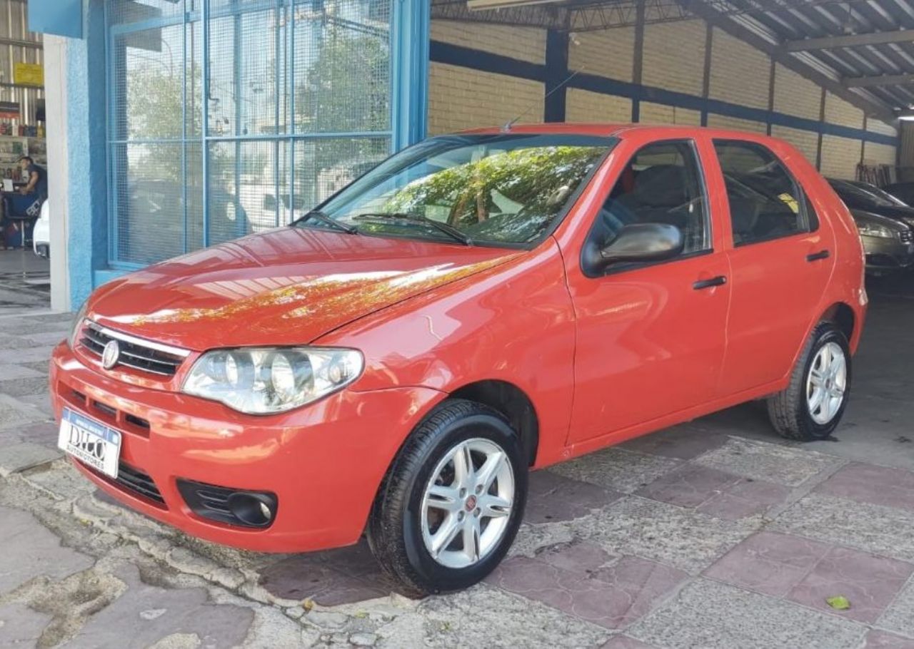 Fiat Palio Usado Financiado en Mendoza, deRuedas