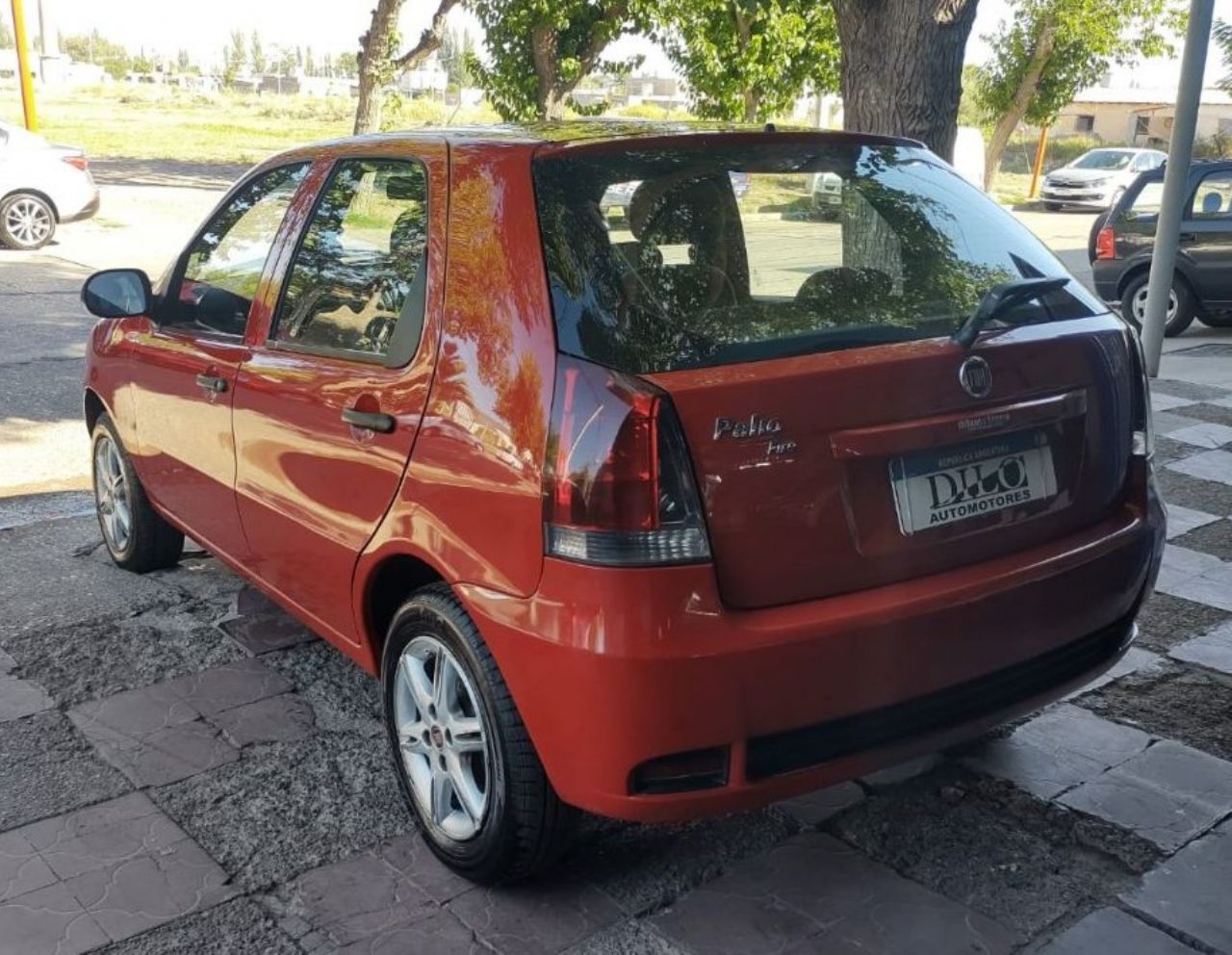 Fiat Palio Usado Financiado en Mendoza, deRuedas