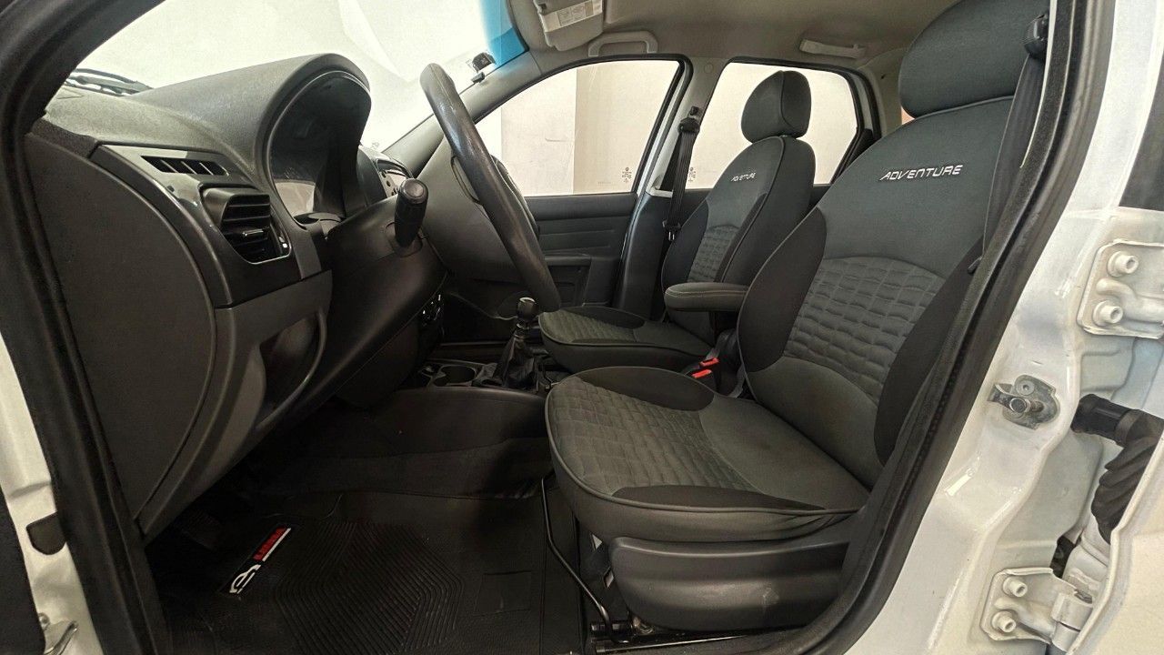 Fiat Palio Usado Financiado en Mendoza, deRuedas