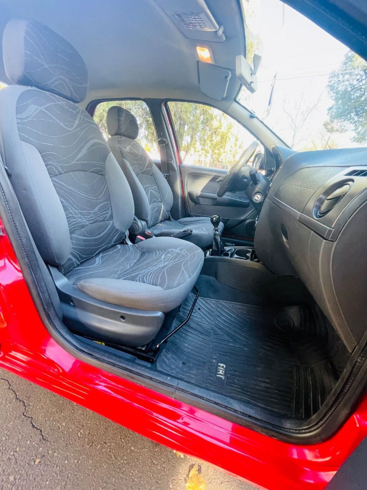 Fiat Palio Usado Financiado en Mendoza, deRuedas