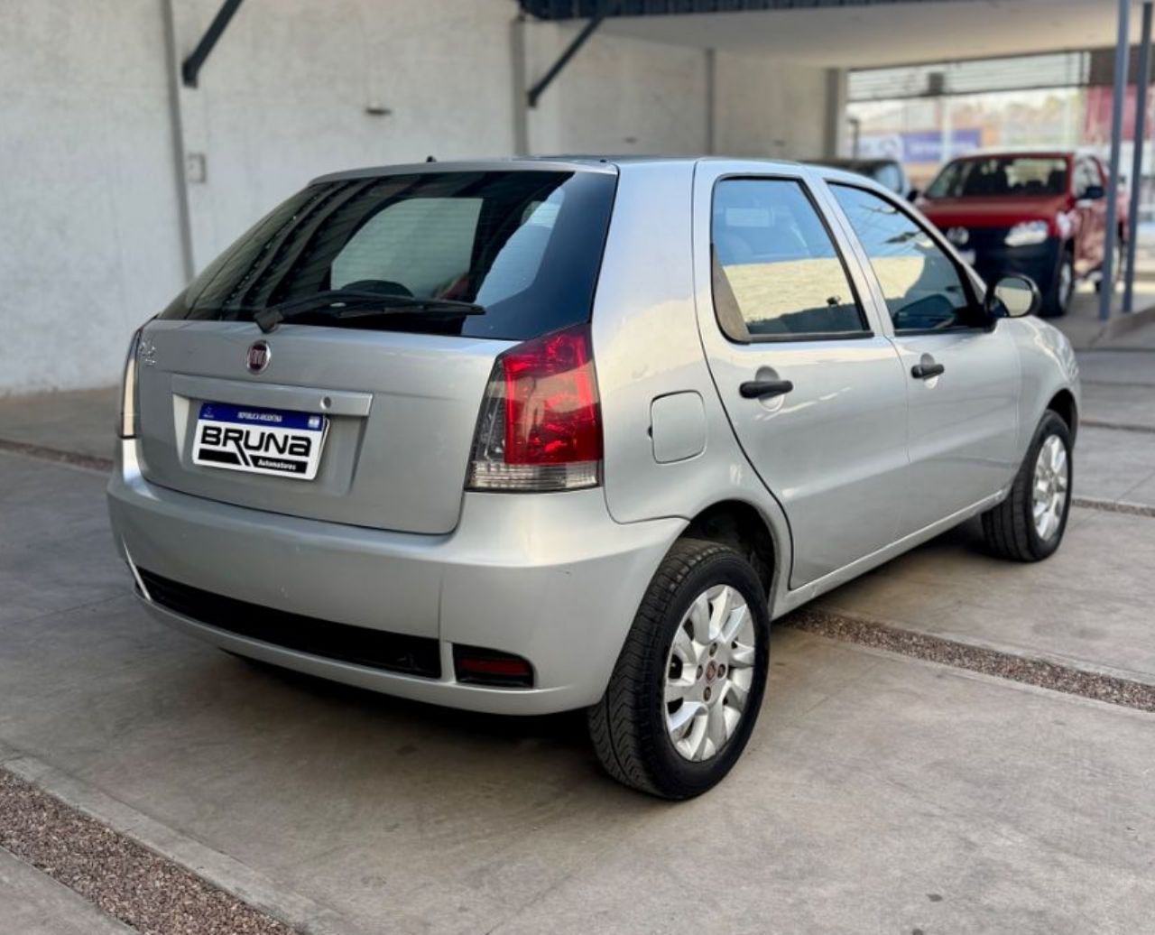 Fiat Palio Usado Financiado en Mendoza, deRuedas