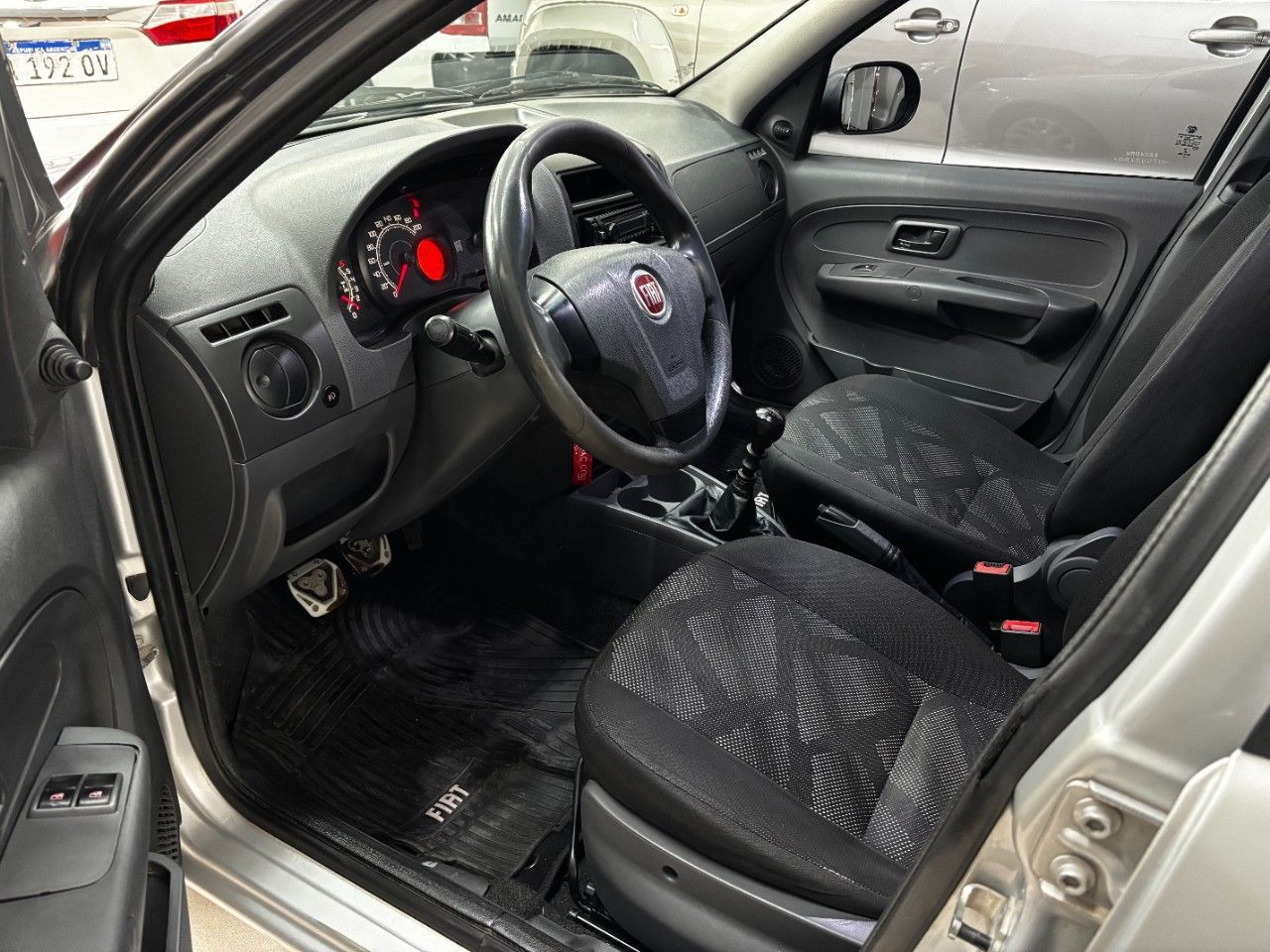 Fiat Palio Usado Financiado en Mendoza, deRuedas