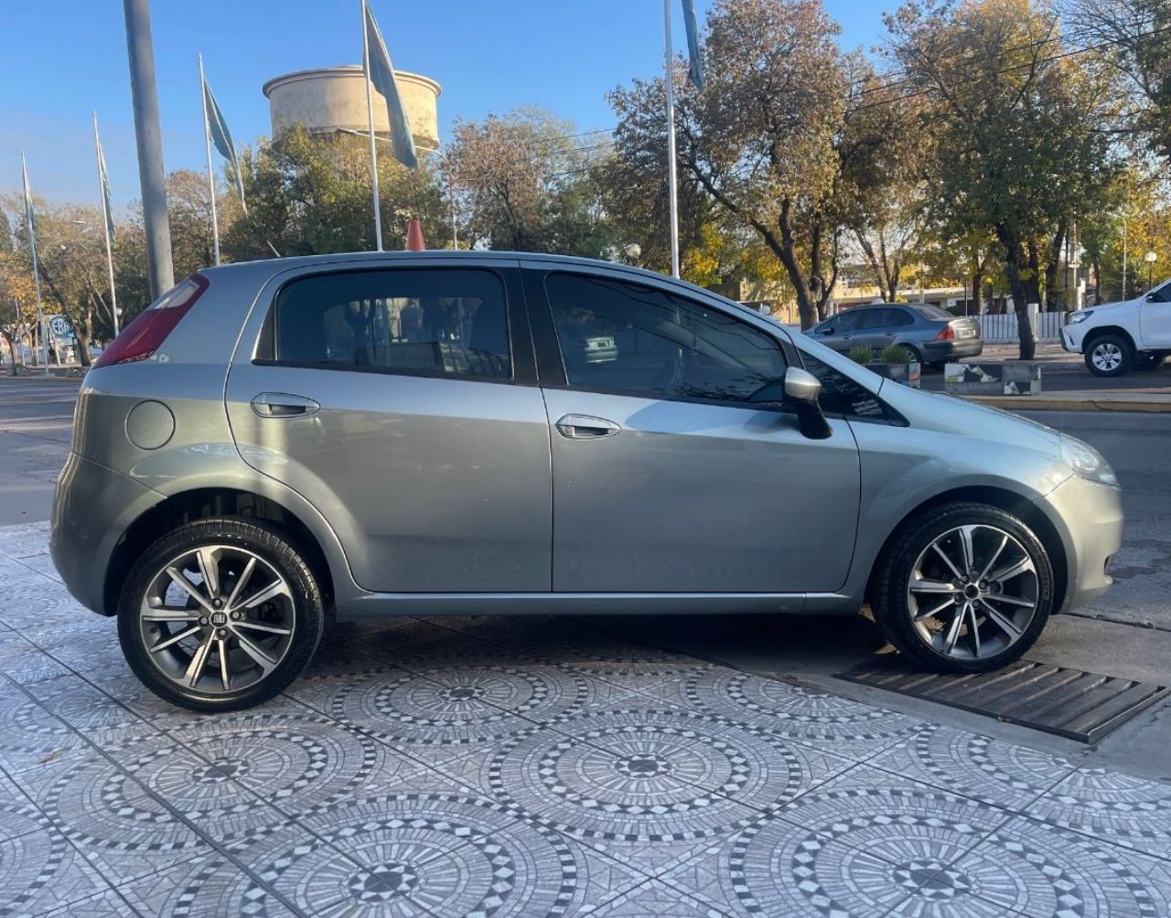 Fiat Punto Usado Financiado en Mendoza, deRuedas