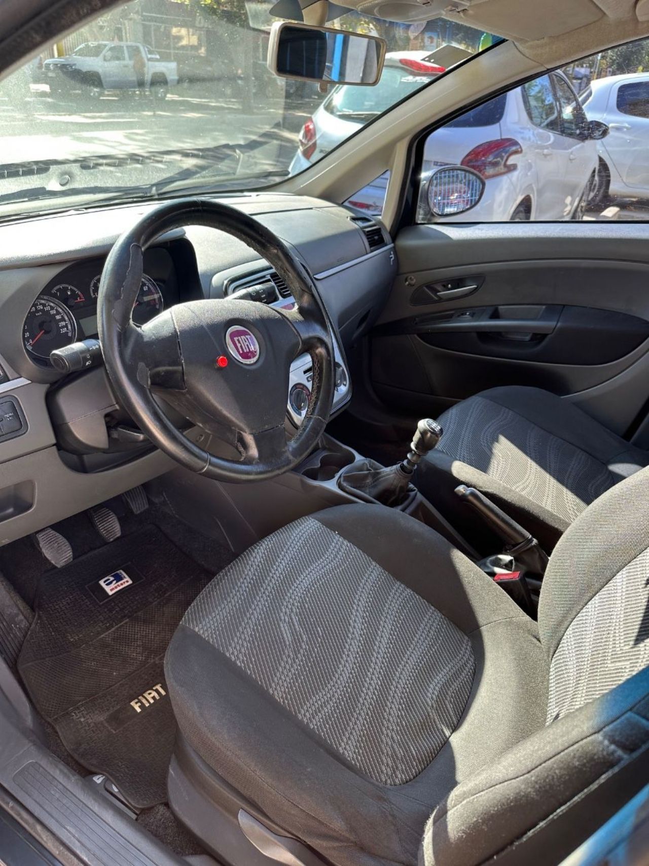 Fiat Punto Usado en San Juan, deRuedas