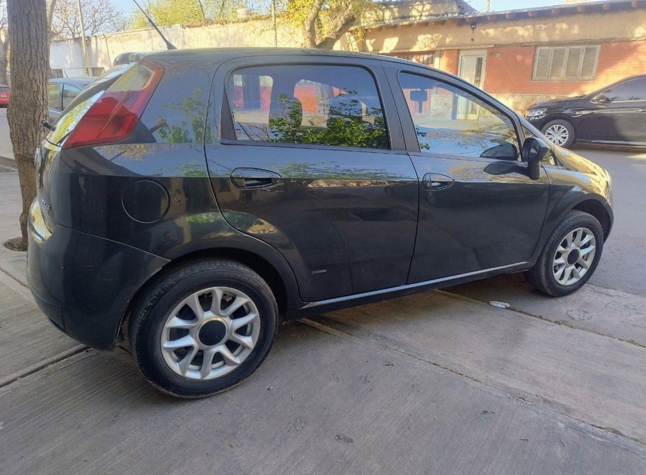 Fiat Punto Usado Financiado en Mendoza, deRuedas