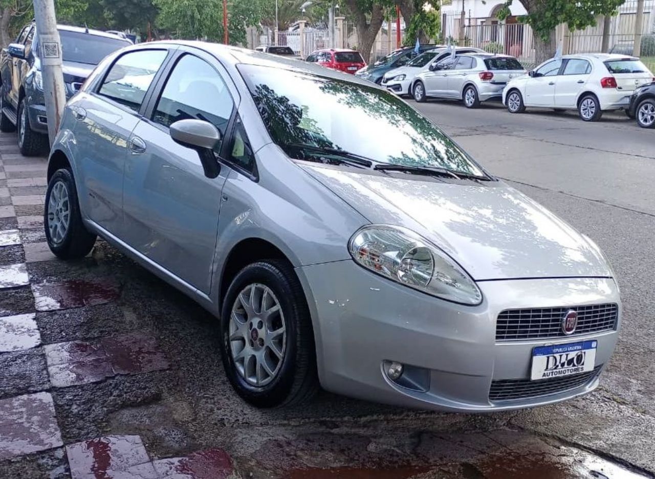 Fiat Punto Usado Financiado en Mendoza, deRuedas