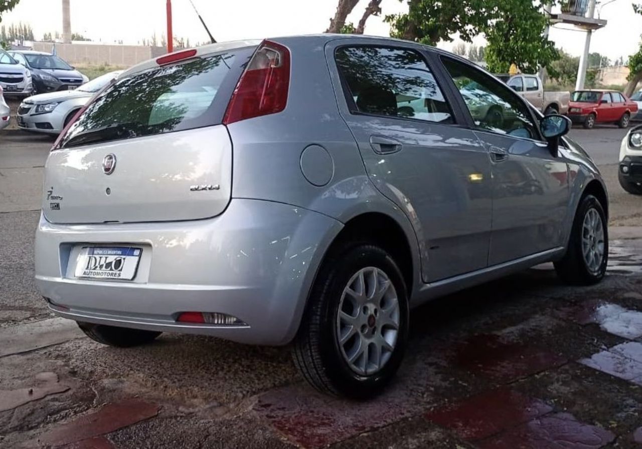 Fiat Punto Usado Financiado en Mendoza, deRuedas