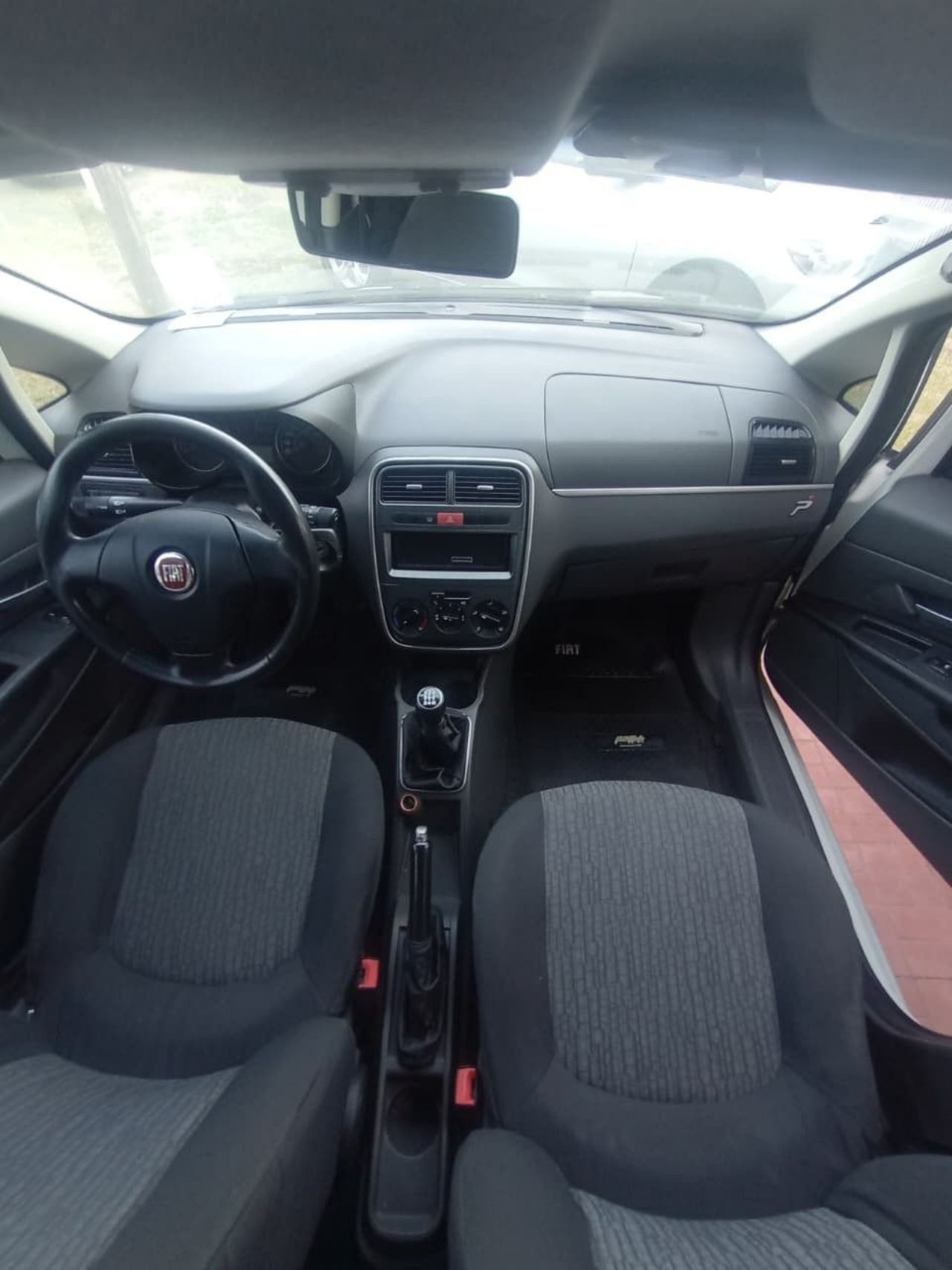 Fiat Punto Usado Financiado en Córdoba, deRuedas
