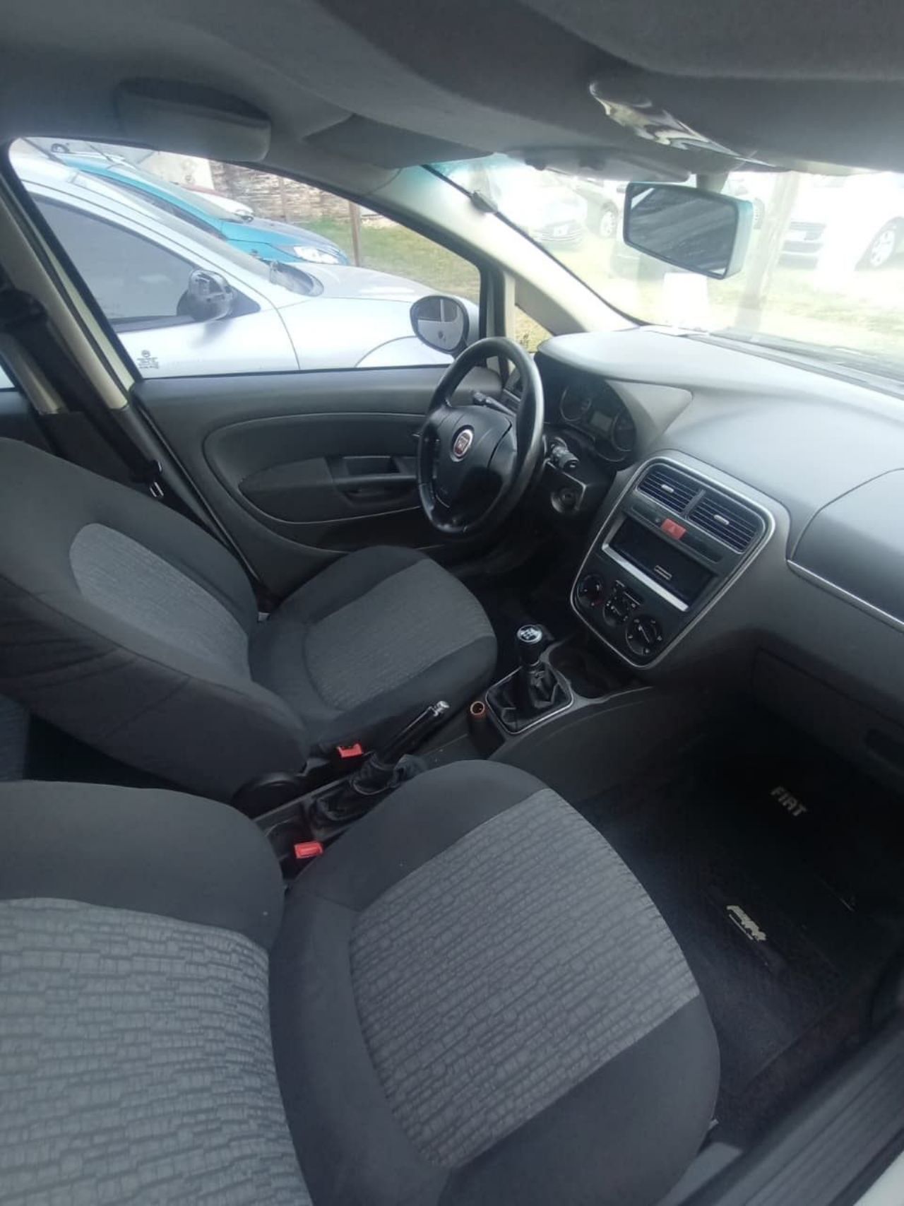 Fiat Punto Usado Financiado en Córdoba, deRuedas