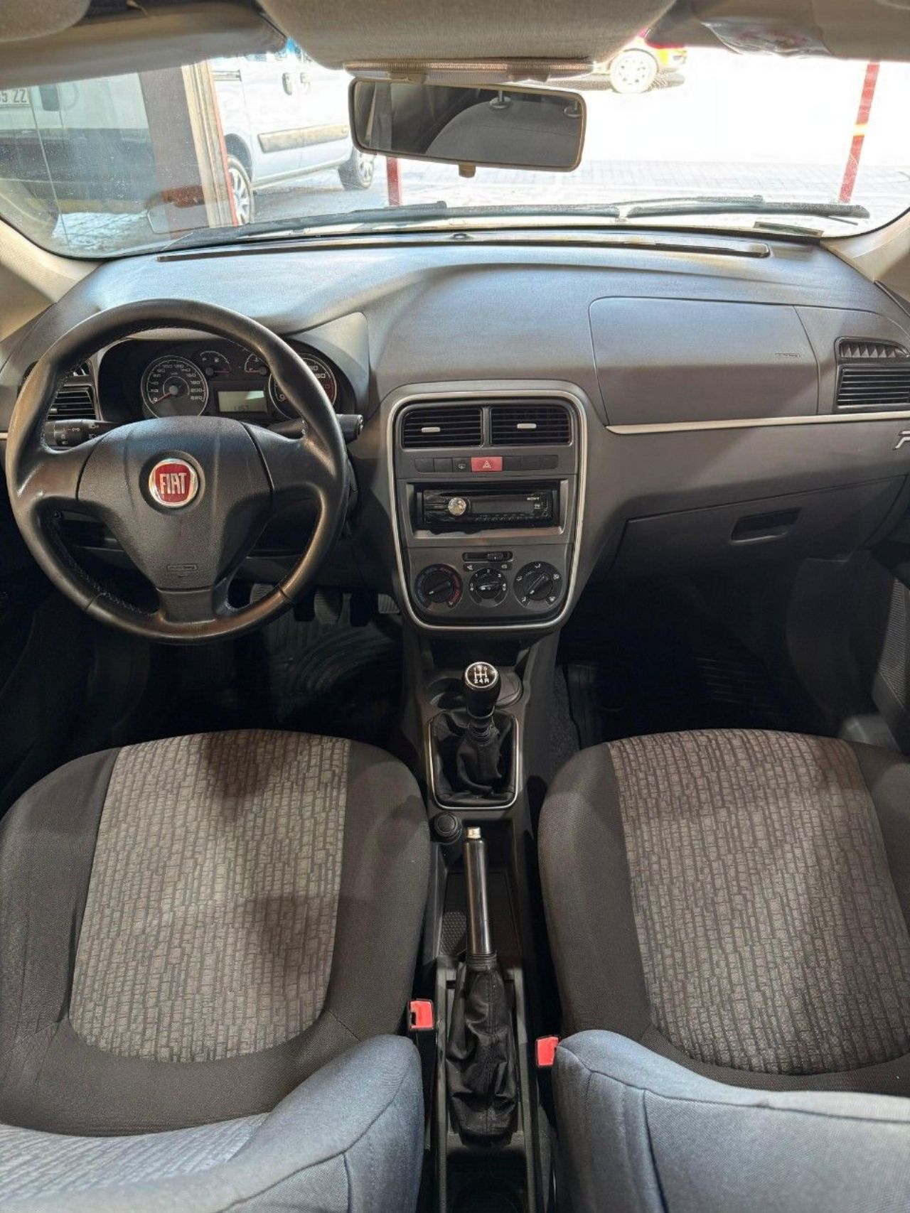 Fiat Punto Usado Financiado en Córdoba, deRuedas