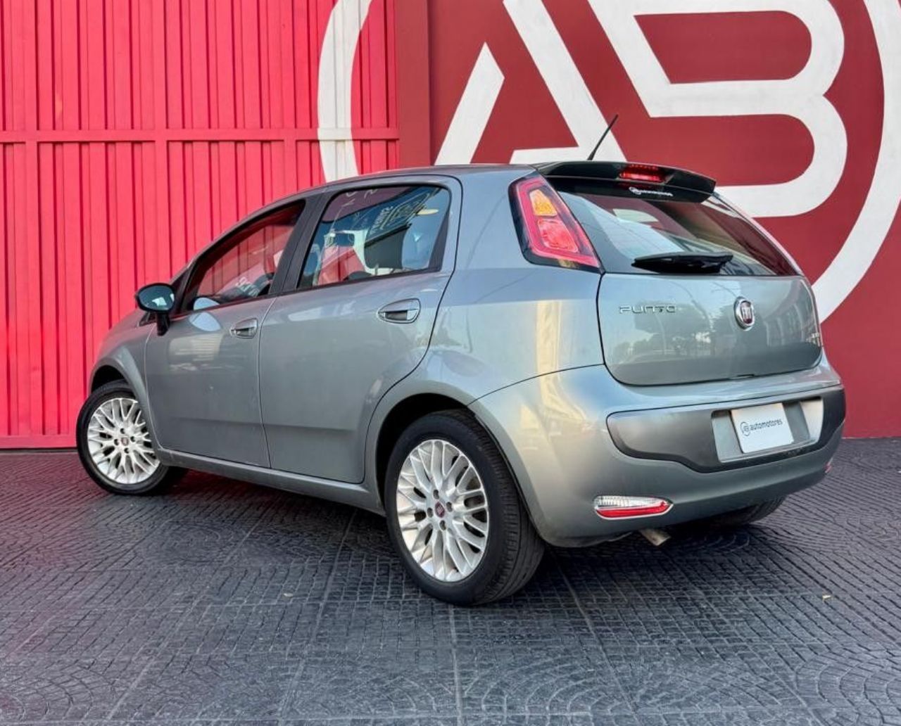 Fiat Punto Usado Financiado en Córdoba, deRuedas